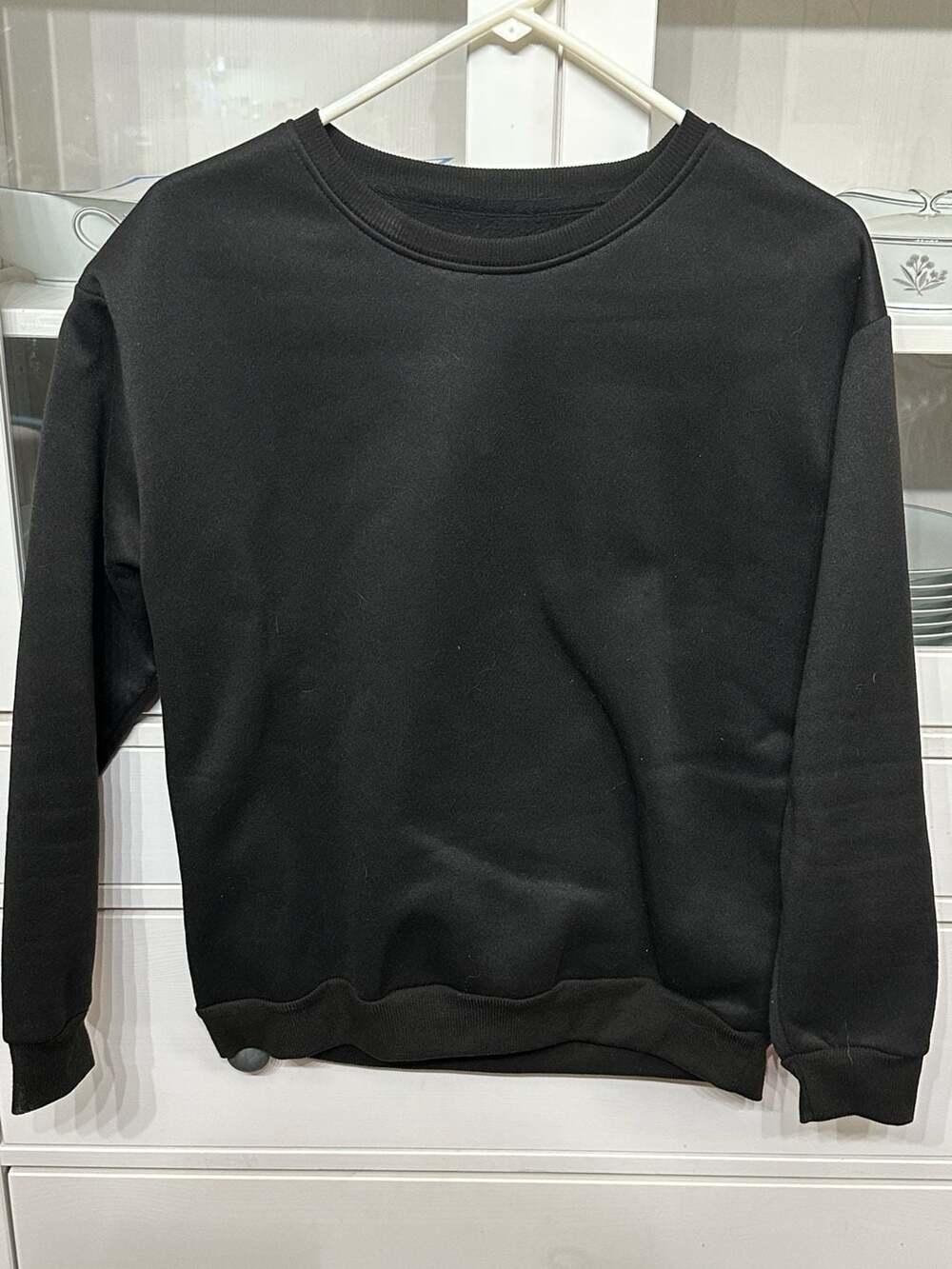 SHEIN Solid Black Crew-Neck Pullover Sweatshirt